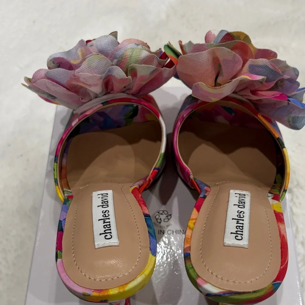 Charles David Colorful Floral Heels,size 7M - Picture 6 of 17